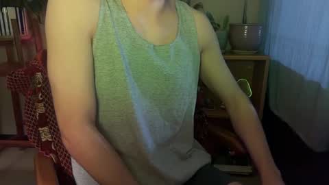 Snapshot of rio_inquieto chatting on 11.18.25 rio_inquieto online show from 11.18.25