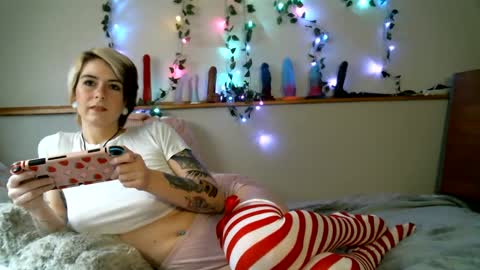 Snapshot of rionasmiiiles chatting on 12.11.24 Riona Smiiiless online show from 12.11.24