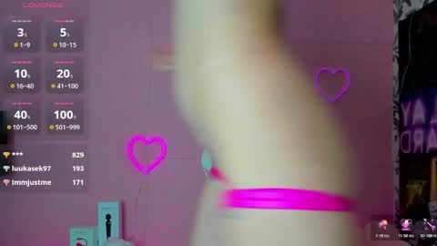 Snapshot of rishaspell chatting on 10.31.25 RishaSpell online show from 10.31.25