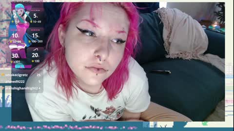 Snapshot of riskyren9 chatting on 12.29.24 Ren online show from 12.29.24