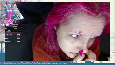 Snapshot of riskyren9 chatting on 12.31.24 Ren online show from 12.31.24