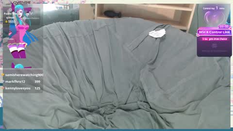 Snapshot of riskyren9 chatting on 01.22.25 Ren online show from 01.22.25