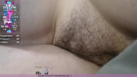 Snapshot of riskyren9 chatting on 02.10.25 Ren online show from 02.10.25