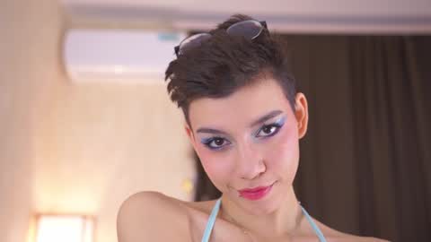 Snapshot of riskyteasse chatting on 01.24.25 Agnes online show from 01.24.25