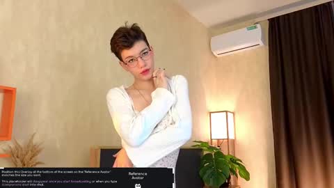 Snapshot of riskyteasse chatting on 02.13.25 Agnes online show from 02.13.25