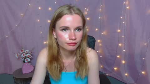 Snapshot of ritakiskis chatting on 05.19.26 ritakiskis online show from 05.19.26
