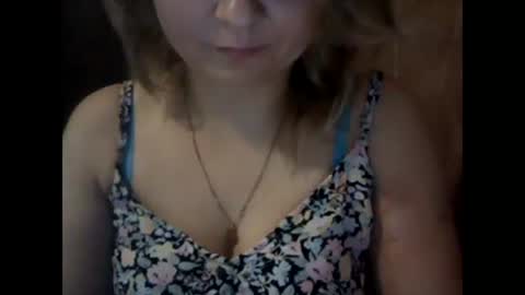 Snapshot of riveramaureen chatting on 12.23.24 RiveraMaureen online show from 12.23.24