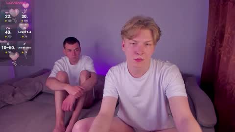 Snapshot of riverflow10 chatting on 10.30.25 Mickey and Timmy online show from 10.30.25