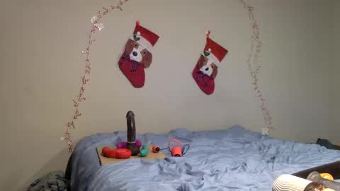 Snapshot of riversaint chatting on 01.03.25 River Saint online show from 01.03.25