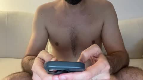 Snapshot of rlggggn42 chatting on 10.04.25 rlggggn42 online show from 10.04.25