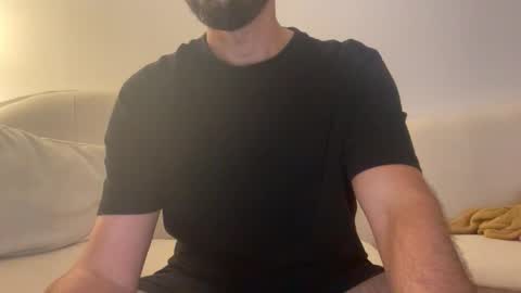 Snapshot of rlggggn42 chatting on 11.08.25 rlggggn42 online show from 11.08.25