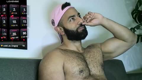 SebasRoa online show from 10.09.25