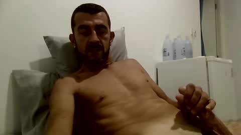 Snapshot of roadsidepicnic01 chatting on 12.19.25 Daddy online show from 12.19.25