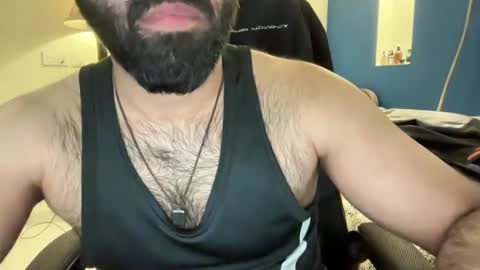 Snapshot of roamexotic chatting on 12.14.24 roamexotic online show from 12.14.24