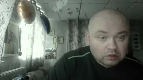 rob18997 online show from 11.12.25