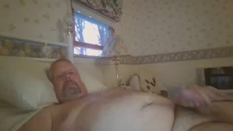Snapshot of rob9271963 chatting on 04.25.26 Rob online show from 04.25.26