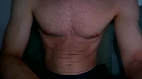 Snapshot of robbertoss chatting on 07.30.26 All4you online show from 07.30.26