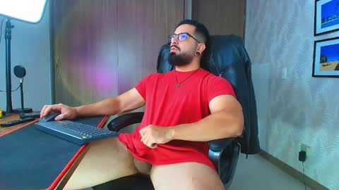 Snapshot of robby_k chatting on 05.16.26 Robby online show from 05.16.26