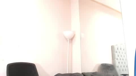 Snapshot of robert_kingg chatting on 06.02.26 robert_kingg online show from 06.02.26
