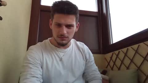 Snapshot of roberto_twink1 chatting on 01.18.26 Roberto online show from 01.18.26