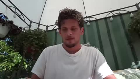 Snapshot of roberto_twink1 chatting on 07.17.26 Roberto online show from 07.17.26
