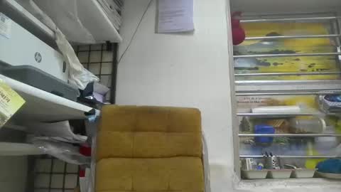 Snapshot of robertsalia220 chatting on 12.28.24 Robertsalia online show from 12.28.24