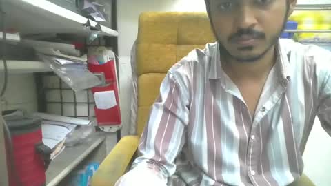 Snapshot of robertsalia220 chatting on 02.25.25 Robertsalia online show from 02.25.25