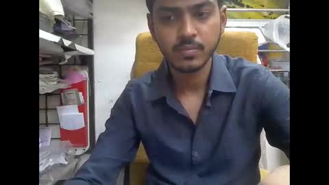 Robertsalia online show from 12.18.25