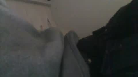 Snapshot of robincom23 chatting on 12.19.24 R online show from 12.19.24