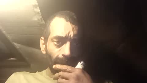 Snapshot of robincom23 chatting on 10.25.25 R online show from 10.25.25