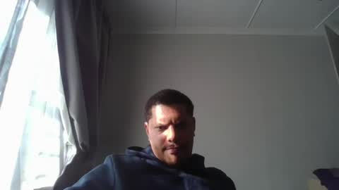 Snapshot of robinidessundercover34 chatting on 06.16.26 robinidessundercover34 online show from 06.16.26