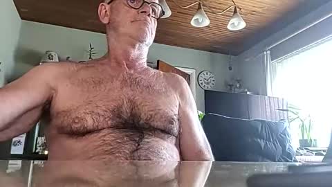 Snapshot of robke1966 chatting on 02.21.26 robke1966 online show from 02.21.26