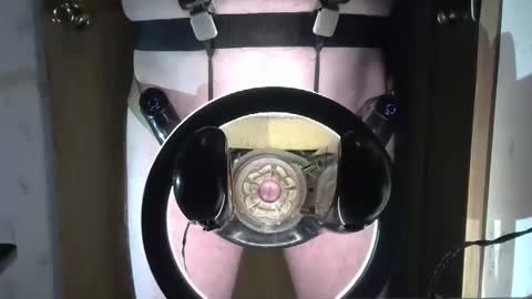 Snapshot of robodickmilker chatting on 01.26.25 Robodickmilker online show from 01.26.25