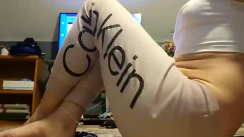 Snapshot of robs2rage chatting on 10.18.25 robs2rage online show from 10.18.25