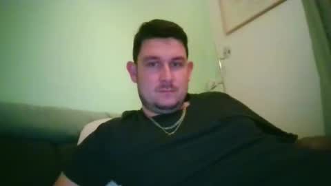 Robin online show from 10.26.25