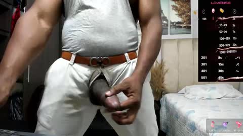 Snapshot of roccoblack02 chatting on 10.23.25 onlyfans user waga122 follow my accounts of Instagram Waga122 oficial twitter waga122 thanks you guys online show from 10.23.25