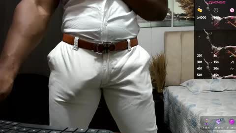 Snapshot of roccoblack02 chatting on 11.06.25 onlyfans user waga122 follow my accounts of Instagram Waga122 oficial twitter waga122 thanks you guys online show from 11.06.25