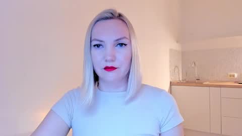 Snapshot of rock__baby chatting on 12.30.24 rock__baby online show from 12.30.24