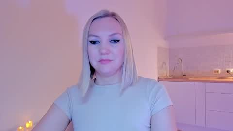 Snapshot of rock__baby chatting on 01.12.25 rock__baby online show from 01.12.25