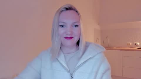 Snapshot of rock__baby chatting on 01.21.25 rock__baby online show from 01.21.25