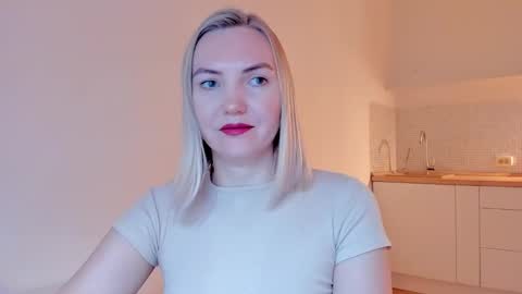 Snapshot of rock__baby chatting on 01.31.25 rock__baby online show from 01.31.25