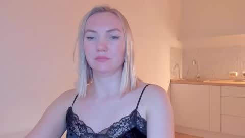 Snapshot of rock__baby chatting on 02.02.25 rock__baby online show from 02.02.25