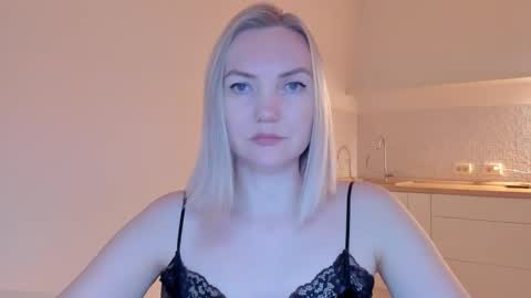 Snapshot of rock__baby chatting on 02.09.25 rock__baby online show from 02.09.25