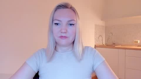 Snapshot of rock__baby chatting on 02.26.25 rock__baby online show from 02.26.25