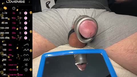 Snapshot of rockhardstar72 chatting on 01.04.25 Bonez online show from 01.04.25