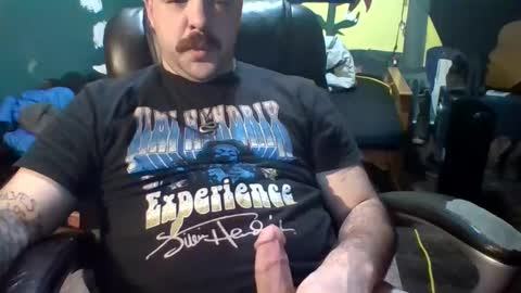 Snapshot of rockinoutwithmycokout chatting on 02.14.25 rockinoutwithmycokout online show from 02.14.25