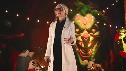 Snapshot of rocknrose chatting on 10.19.25 RocknRose online show from 10.19.25