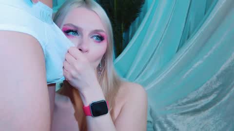 Lina and Den online show from 04.06.26