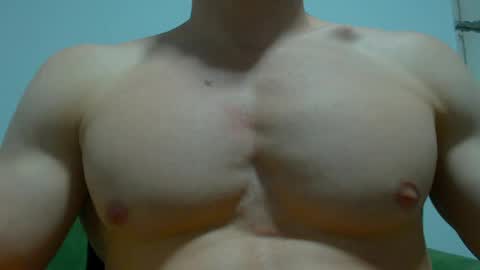 Snapshot of rocky_muscle chatting on 04.28.26 rocky muscle online show from 04.28.26