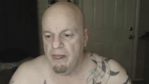 Snapshot of roinaz chatting on 03.03.25 roinaz online show from 03.03.25